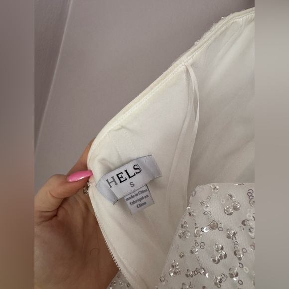 Helsi, mini dress, size small, worn for photos on bachelorette, great condition - Picture 7 of 7